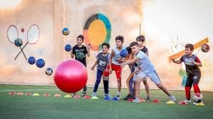 欧冠联赛战术分析：曼联攻防策略